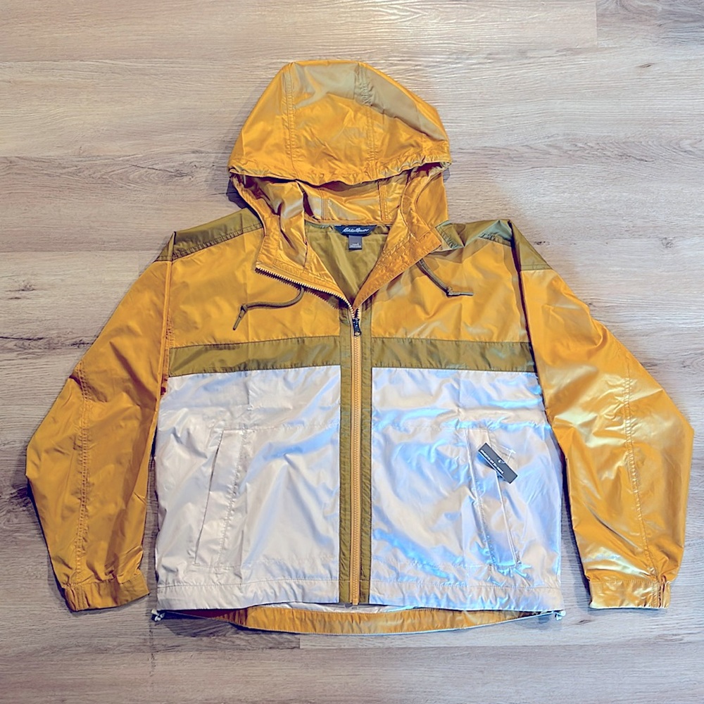 Women’s Momentum UPF 50+ Windbreaker Jacket